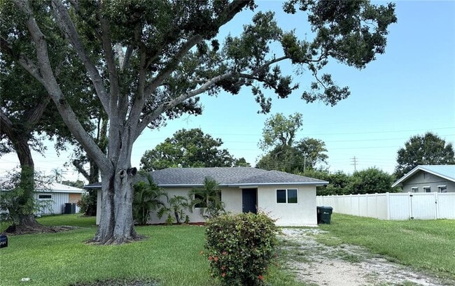 property at 1721 N Allendale Ave
