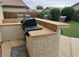 16833 W Bradford Way in Surprise, AZ - Building Photo - Building Photo