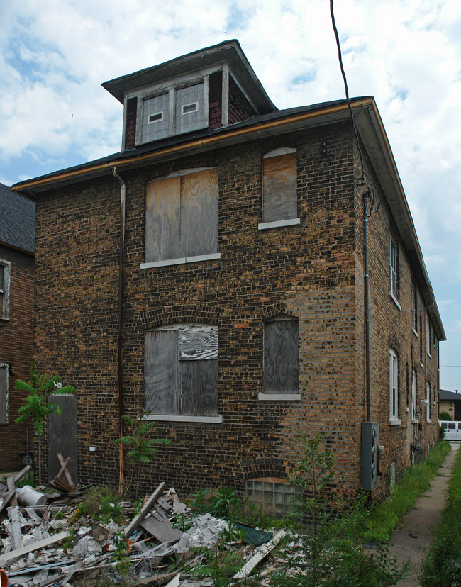 3822 Butternut St in East Chicago, IN - Foto de edificio - Building Photo