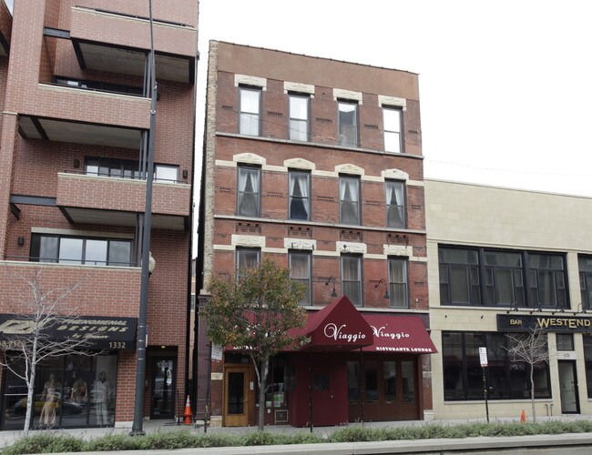 1330 W Madison St in Chicago, IL - Building Photo - Building Photo