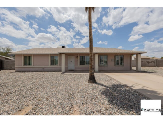 8416 S 15th Way in Phoenix, AZ - Building Photo - Building Photo