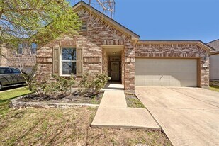 7004 Ashen Ln in Austin, TX - Building Photo