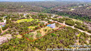 315 Hill Top Dr in New Braunfels, TX - Building Photo - Building Photo