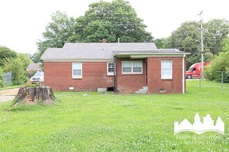2785 Ketchum Rd in Memphis, TN - Building Photo - Building Photo