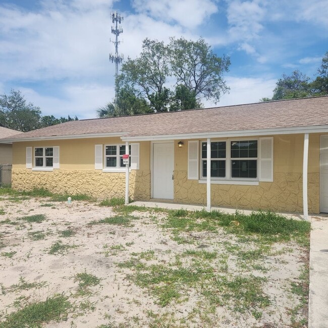 property at 1921 Linda Ave