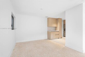 2345 SW 23rd Terrace in Miami, FL - Building Photo - Building Photo