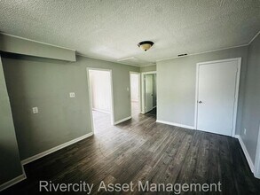 3633 Winston Dr in Memphis, TN - Building Photo - Building Photo