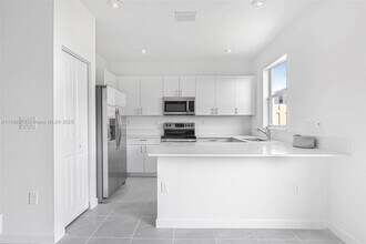 16318 SW 291st St in Homestead, FL - Building Photo - Building Photo
