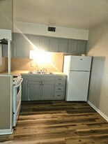 414 E Avenue A in Killeen, TX - Building Photo