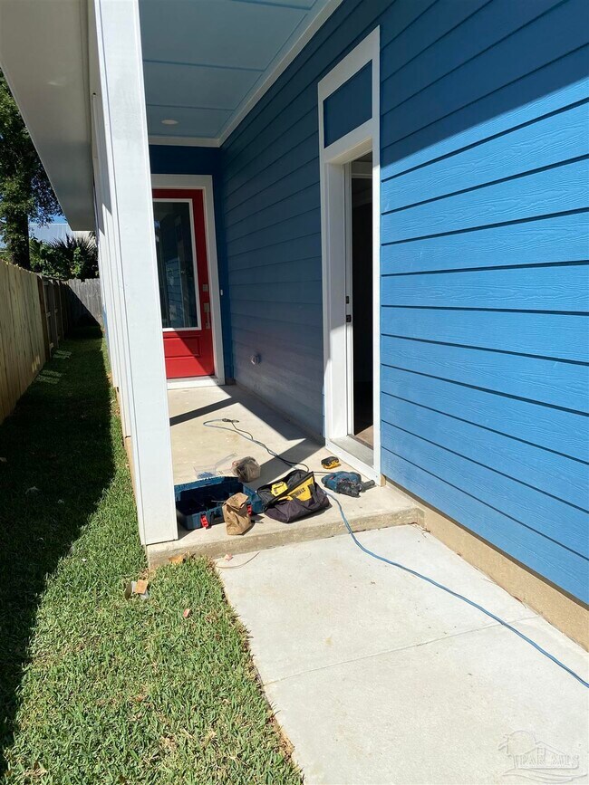 605 S N St in Pensacola, FL - Building Photo - Building Photo