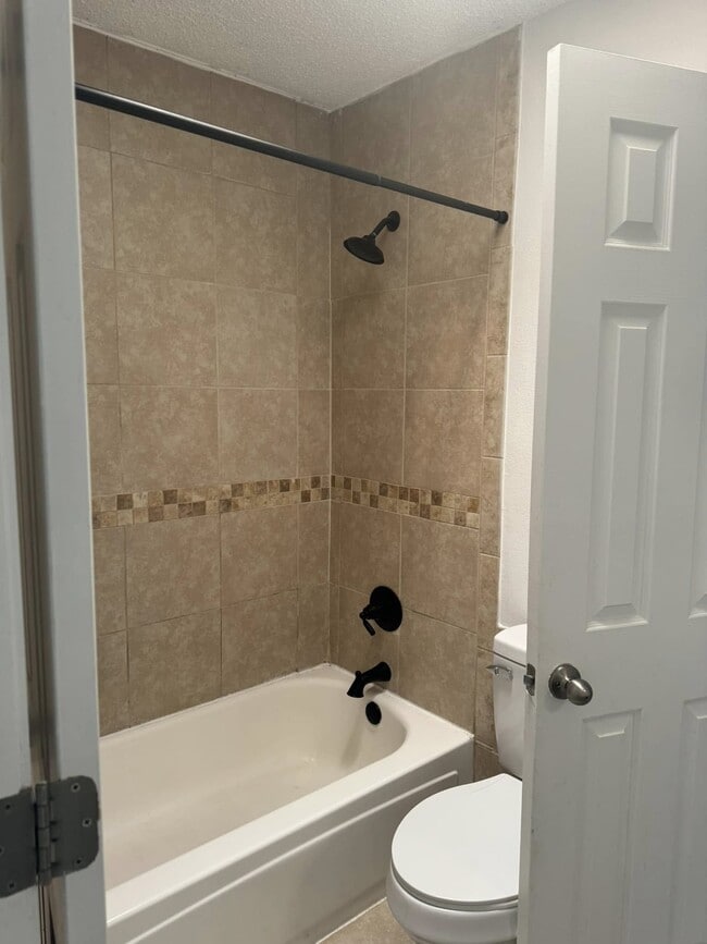 Forrest Creek in Bartlesville, OK - Building Photo - Building Photo