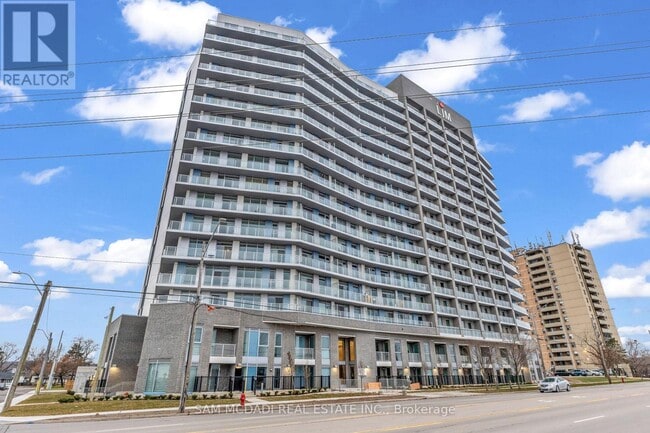 2782 Barton St E in Hamilton, ON - Building Photo - Building Photo