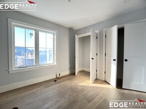 344 Market St, Unit 2 in Boston, MA - Building Photo - Building Photo