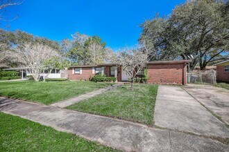3223 Victoria Park Rd in Jacksonville, FL - Building Photo - Building Photo
