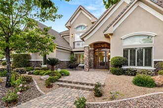 1212 Bunker Hollow Ct in Henderson, NV - Building Photo - Building Photo