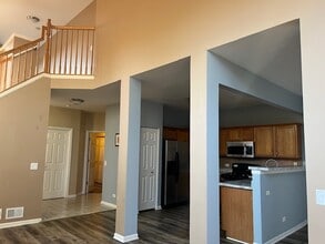 281 Bay Dr in Itasca, IL - Building Photo - Building Photo