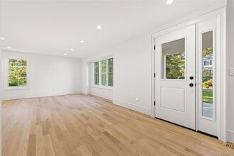 19 Highland Park Pl in Rye, NY - Foto de edificio - Building Photo