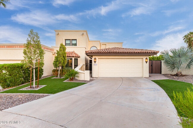 4655 E Monte Way in Phoenix, AZ - Building Photo - Building Photo