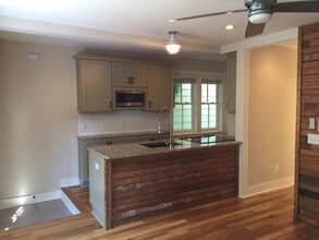 16 Humphrey Ct in Charleston, SC - Building Photo - Building Photo