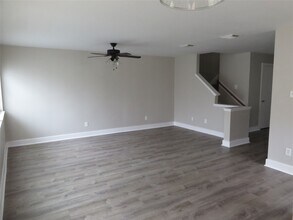 19802 Hidden Shadow Ln in Cypress, TX - Foto de edificio - Building Photo