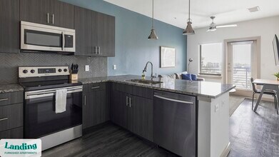 7201 Henneman Way in McKinney, TX - Foto de edificio - Building Photo