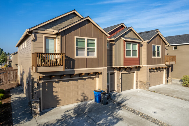 Green Gables Townhomes in Ridgefield, WA - Building Photo - Building Photo