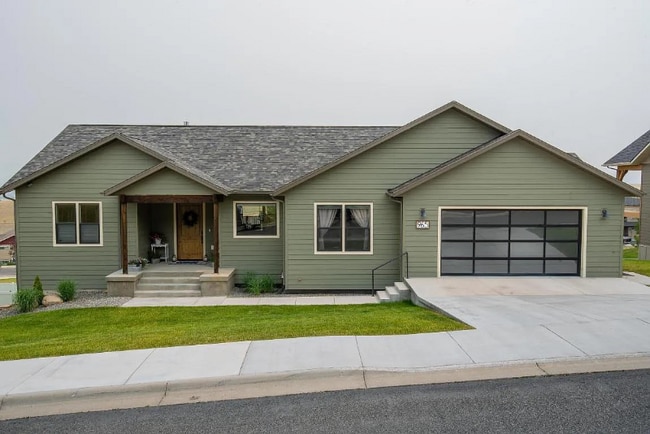 property at 965 Sonoma Dr