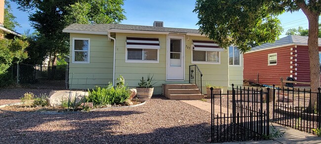 property at 727 Clover Ave