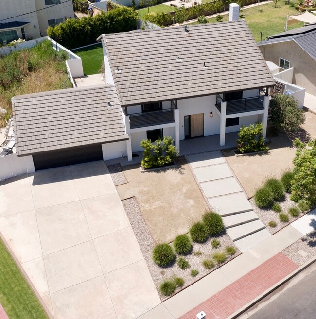 property at 1863 Burleson Ave