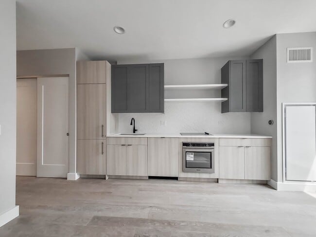 property at 1200 N Clark St