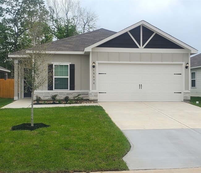 property at 15474 Maple Ter Dr