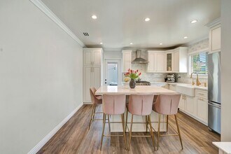 7847 Apperson St in Los Angeles, CA - Building Photo - Building Photo