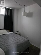 159 Minikan St in Ottawa, ON - Building Photo - Building Photo