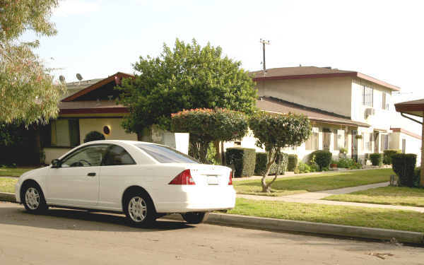 1456 Randy St in Upland, CA - Building Photo - Building Photo