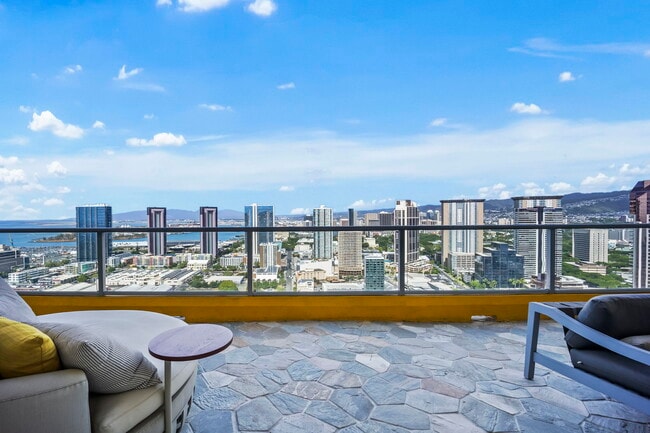 property at 988 Halekauwila St