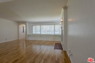 5112 Auckland Ave in Los Angeles, CA - Building Photo - Building Photo