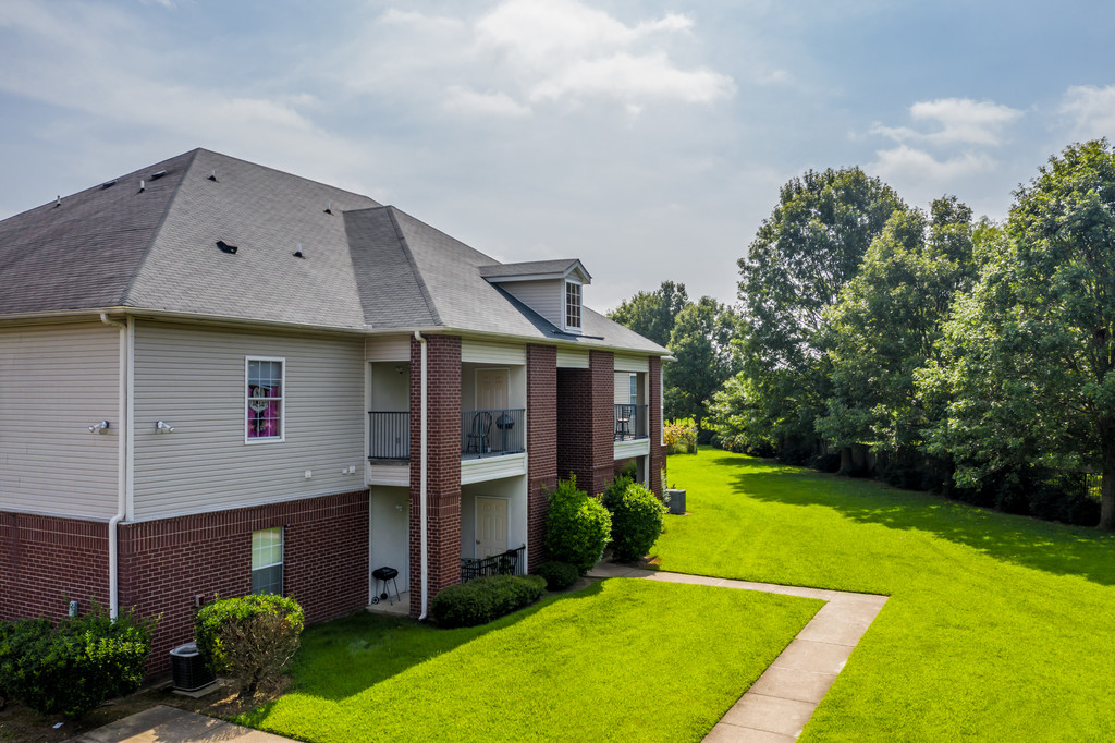 Sunrise Luxury Apartments in Covington, TN