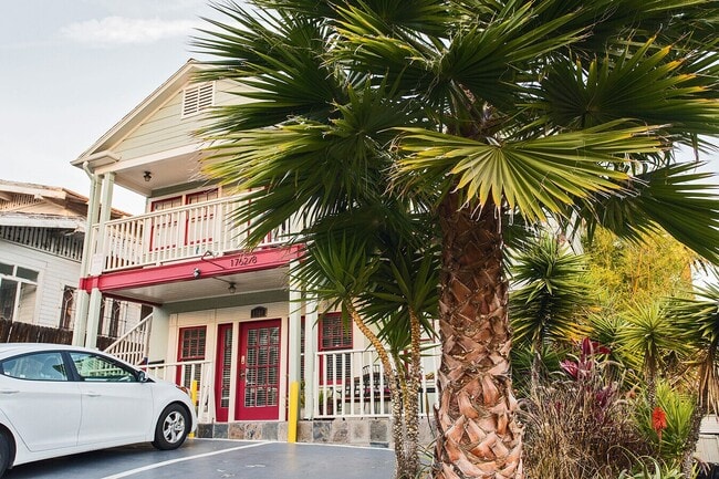 Furnished Short Term Vista Del Mar Apartments