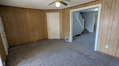 1301 S Erie Ave in Massillon, OH - Building Photo - Building Photo