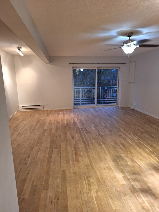 6 Garrow Av in Toronto, ON - Building Photo