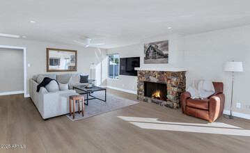 7116 E 1st Ave in Scottsdale, AZ - Building Photo - Building Photo