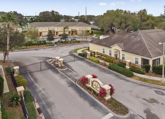 4093 Shade Tree Ln in Lakeland, FL - Building Photo - Building Photo