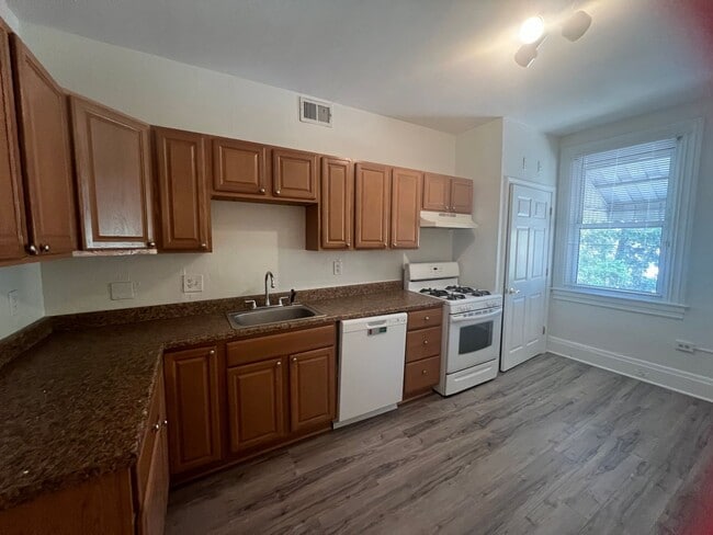 property at 1321 Breed St