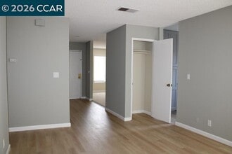 1562 Partridge Dr in Hercules, CA - Building Photo - Building Photo