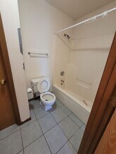 2304-2306-2306 Monmouth Ct in Columbia, MO - Building Photo - Building Photo