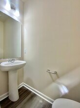 836 Falls Grove Trl in High Point, NC - Building Photo - Building Photo