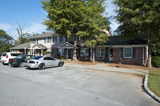 Stewart Apartments in Adairsville, GA - Building Photo - Building Photo