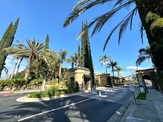 4328 Park Verdi in Calabasas, CA - Building Photo - Building Photo