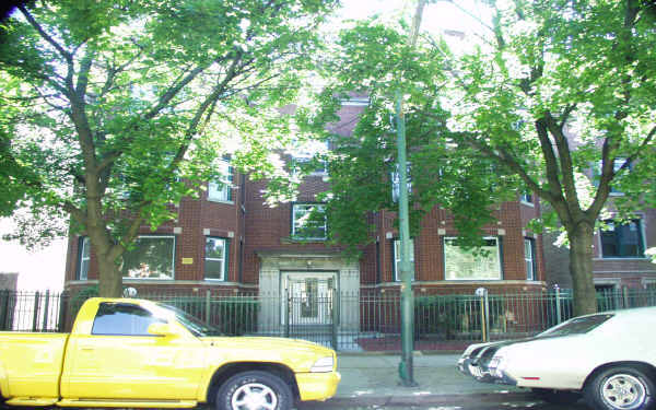 7731-7733 S Kingston Ave in Chicago, IL - Foto de edificio - Building Photo