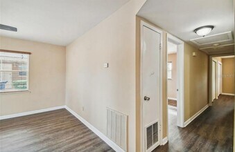 3408 W St Conrad St in Tampa, FL - Building Photo - Building Photo